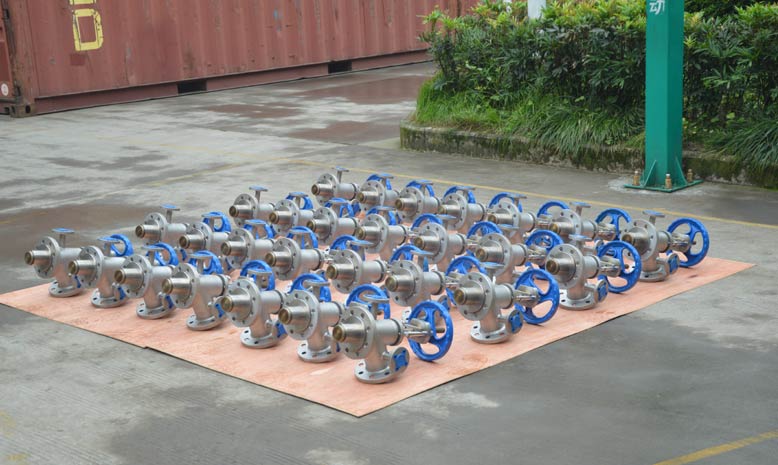 Super Austenitic Discharge Valves